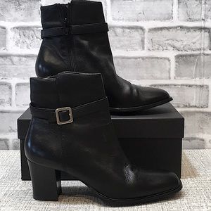 Womens black leather boots booties Karen Scott size 7.5